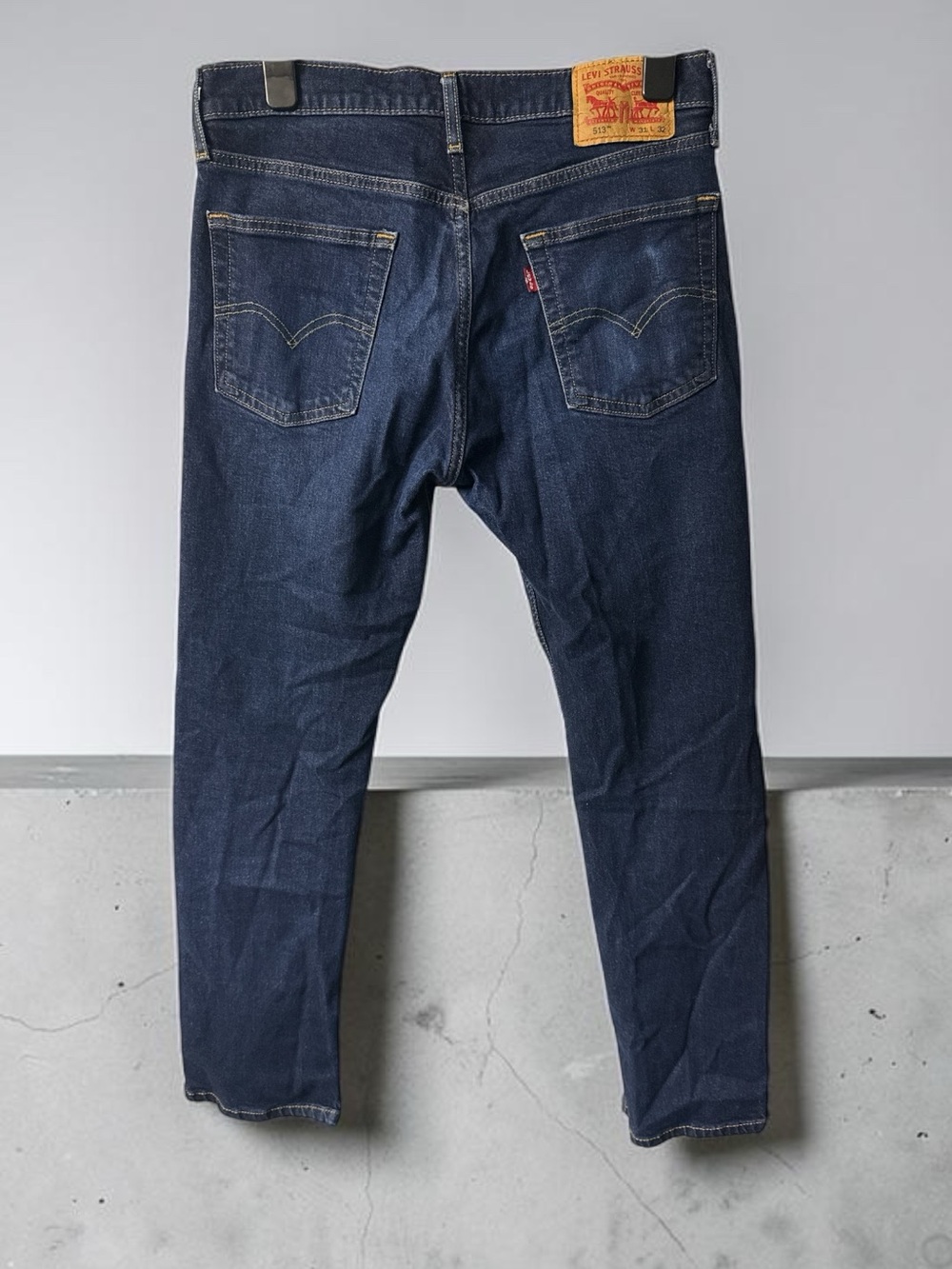 Levi's Men's Dark 513 Blue Straight-Leg Jeans - W31/L32